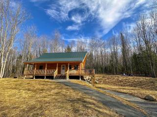 18HA Log home close to Franconia Notch privacy fire pit wifi pool gym passes - Sugar Hill - 6