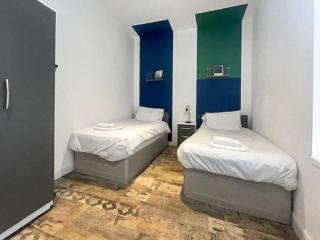 South Pier Apartment - Blackpool - 2