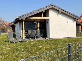 N4 Haus in Nordseenähe mit Terrasse und Garten - Butjadingen - 0