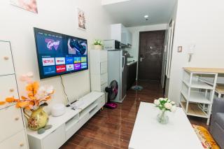 Air Residence Penthouse 59 Suite Gym Swim Park 300 mbps - Manila - 4