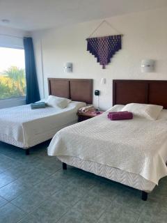 Lagoon Sunset view entire apartment - Cancún - 3