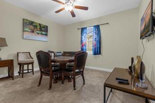 431-7-NP-Gateaway with screened pool - 5