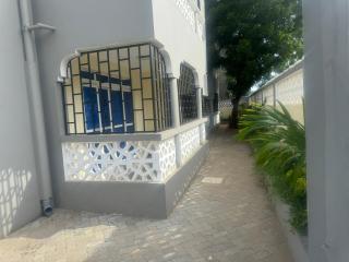 Sun Park Malindi - Back Villa - Black Pearl - 0