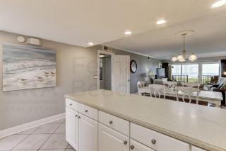 Panoramic Oceanview Condo - 2