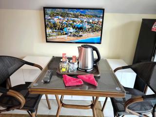 Siam Royal View Resort Apartments - 9