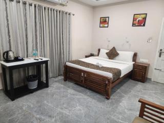 Nambiars Premium Heritage Hotel - Cochin - 9