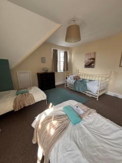 Silverdale Holiday Apartments - 3