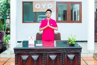 Super OYO 353 Loesje Guest House Syariah - Malang - 4