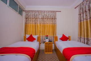 OYO 293 Royal Bouddha Hotel - 4