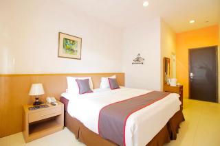 Collection O Pasteur Near Paris Van Java Mall Formerly Sweet Karina - 2