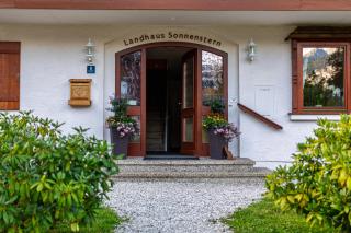 Hotel Garni Landhaus Sonnenstern - Schönau am Königssee - 5