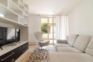 Peace and Comfort Near Center with Balcony, 500MB WIFI - Prag - 4
