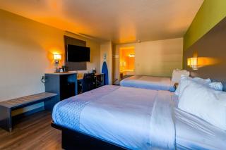 OYO Hotel Yoakum West - 9