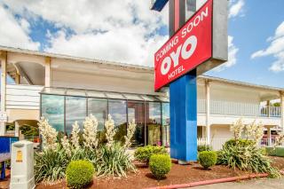 OYO Hotel Centralia - Centralia - 4