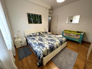 Spacious 2BR 2 Bathrooms 650m from Tower Modern Quiet - 9