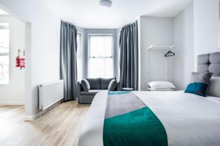 OYO Studiotel Great Yarmouth - Modern Hotel Apartments - 5
