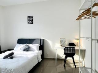 Sunshine Residence Kekloksi View 2R 4pax - Ayer Itam - 1