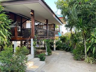 Boutique Beach Cottage - Steps to Beach - Amphoe Koksamui - 1