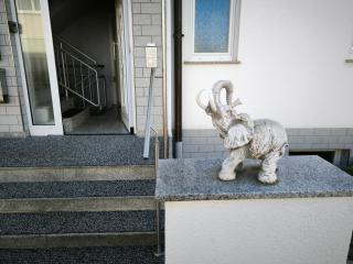 Schlafzimmer 1 mit Top Aussicht über Weilstetten Balingen - Balingen - 8