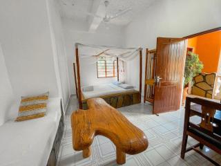 Diani Camp and Cottages - Diani Beach - 4