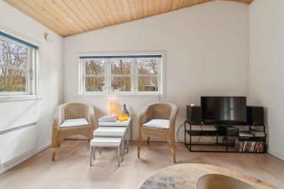 Lovely Holiday Home In Aakirkeby - Vester Sømarken - 7