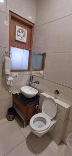 The Ambience Hotel Chandigarh Zirakpur - 3