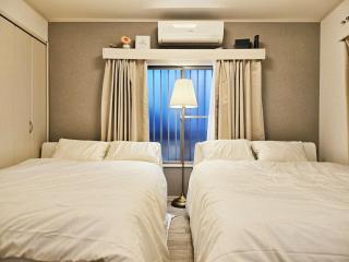 New #편의점10초#신주쿠2분#신오쿠보역5분#16평#최대4명#부엌침실#나리타공항50분#아늑한아파트#고급매트리스 - 1