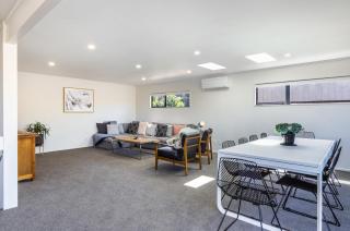 Stunning Views - Spa, Sauna and Lake Views - 6