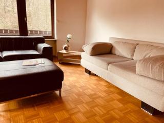 Odw homes - Landhaus am Bach mit Balkon & Garten - - 0