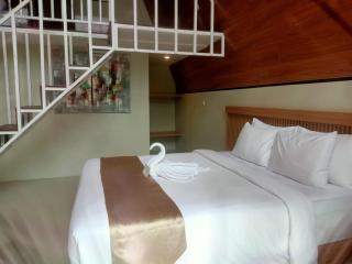 The Central Lovina Hotel & Restaurant - Lovina - 9