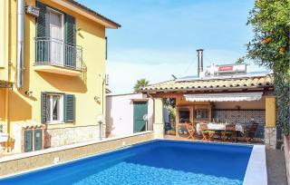 Stunning Home In Trabia - Trabia - 0