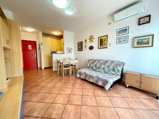 Comfort and coziness for 5 guests with shared pool - Porto Santa Margherita di Caorle - 9