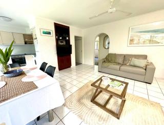 Beach Comber - Port Douglas - 9