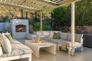 Phezulu Manor, Panoramic Views, Serviced Retreat - Gordonʼs Bay - 5
