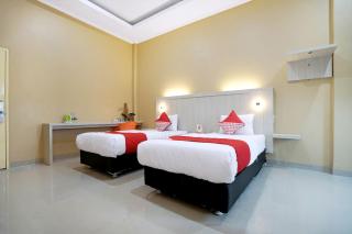 OYO Life 1299 Balcony Orange Homestay - Palembang - 2