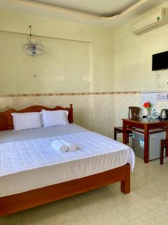 Thanh Trúc Guest House - Ấp Thiện Long - 0