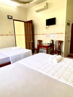 Thanh Trúc Guest House - Ấp Thiện Long - 1