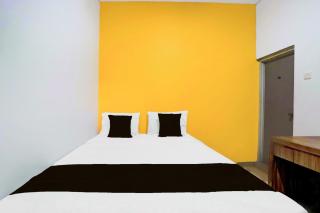 Hotel O Siwalankerto Near City Of Tommorow Mall Formerly Padang Pasir C-12 Residence - Surabaya - 2