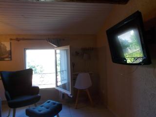 Tramontane chambre salon et piscine - 7