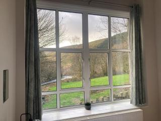 Tyn-Y-Berth Sleeps 27 luxury group accommodation - 6