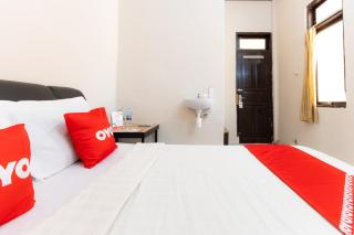 OYO 1758 Wisma Pelita Mas - Makassar - 7