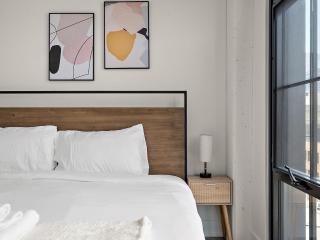 CozySuites NLG with pool bowling alley sauna #16 - Minneapolis - 2