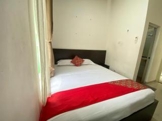 Hotel O Universitas Brawijaya Near Mall Dinoyo - 7
