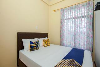 SPOT ON 2076 Hotel Stadion - 1