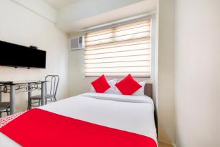 OYO 474 Nizami Condotel - Manilla - 0