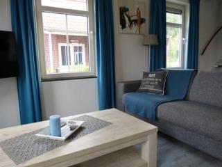 Rural holiday home with terrace - Breskens - 4