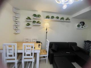 JA sweet escape at urban deca homes manila - Manila - 7