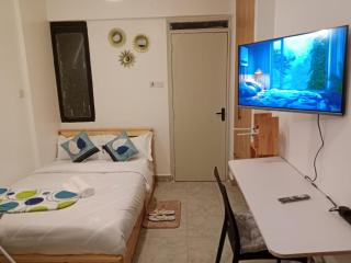 Chic Rustic Studio Retreat - 4