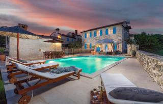 Stunning Home In Hrboki - 0