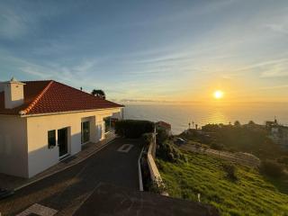 Magnolia Sunsets - Calheta - 0